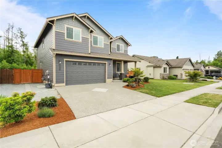Newer construction home in Stanwood WA built in 2020 with 5 bedrooms and 2-car garage Newer construction home in Stanwood WA built in 2020 with 5 bedrooms and 2-car garage