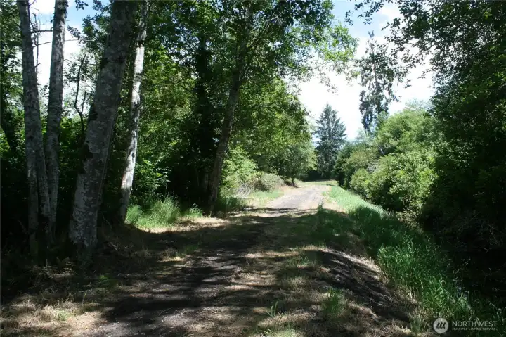 Heading towards the property. Heading towards the property.
