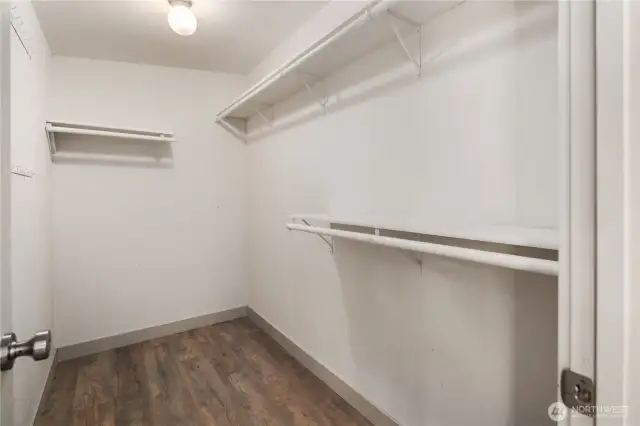 Walk in closet
