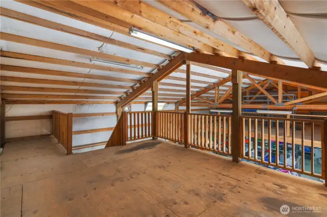 Loft two open perfict for inside play area for the kids