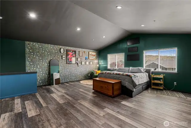 Flex Space above garage