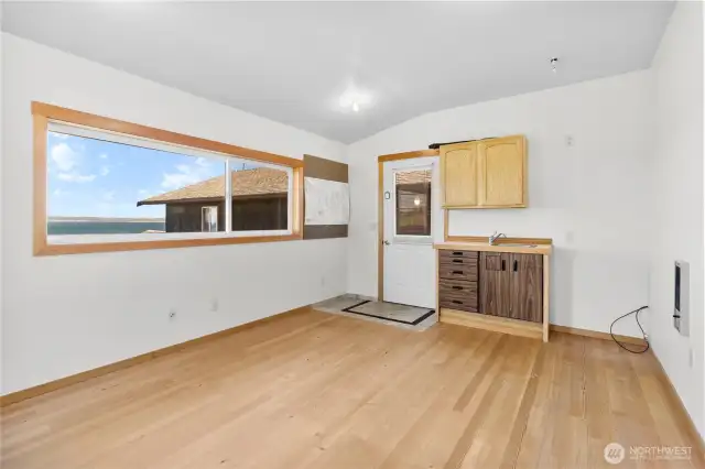 studio/office space above detached shop.