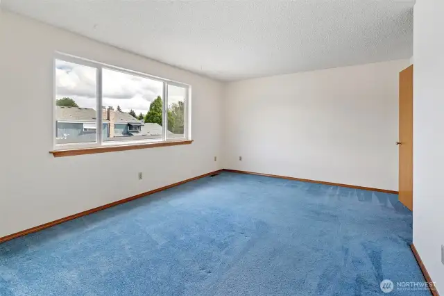 Spacious primary bedroom