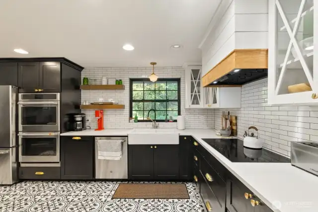 Enjoy Farmhouse Sink.