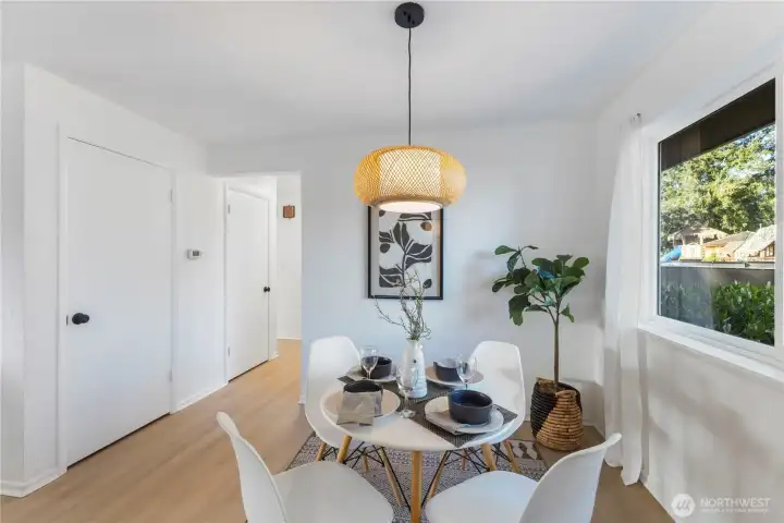 Great dining area!