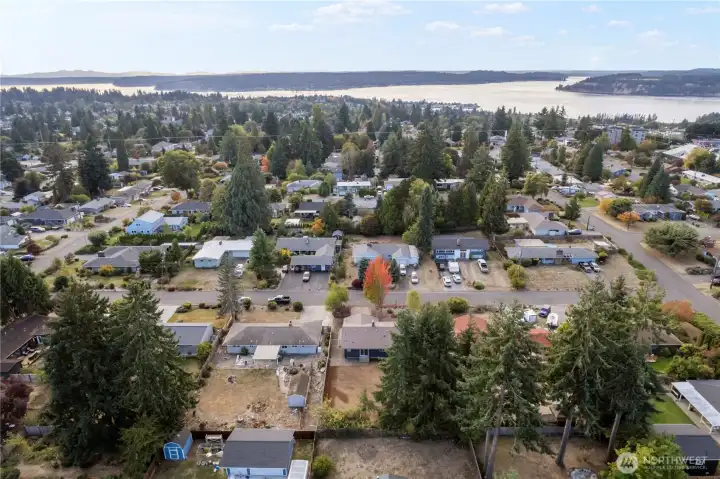 Close to UP schools, Trader Joe's, freeways and more