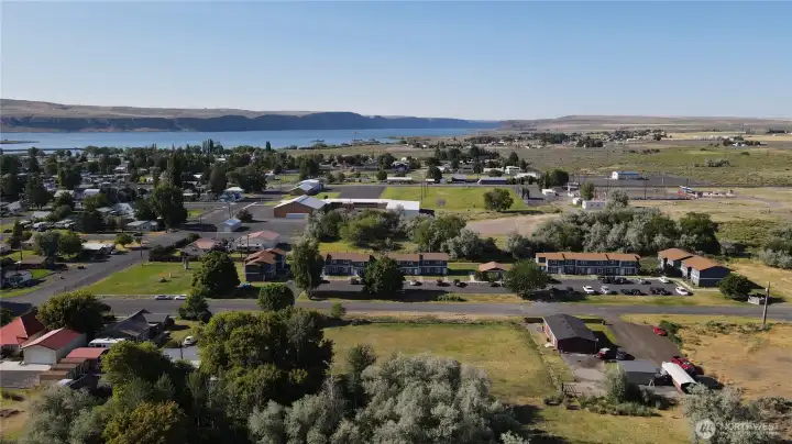 Not too far from the Coulee City Park and boat launch!