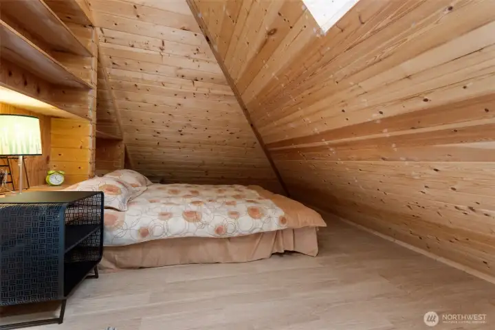 bedroom in teenager's dream room