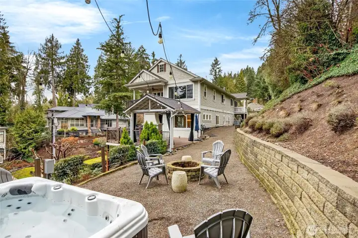 Jacuzzi goes with house