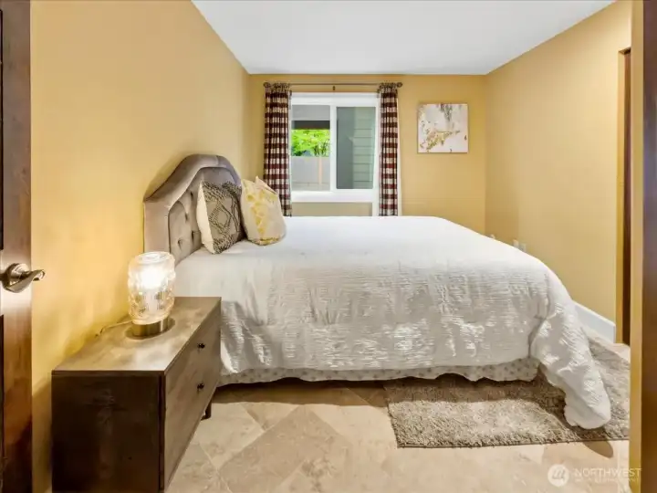 Mainfloor bedroom. Smallest of the 3 and still fits a King sized bed.