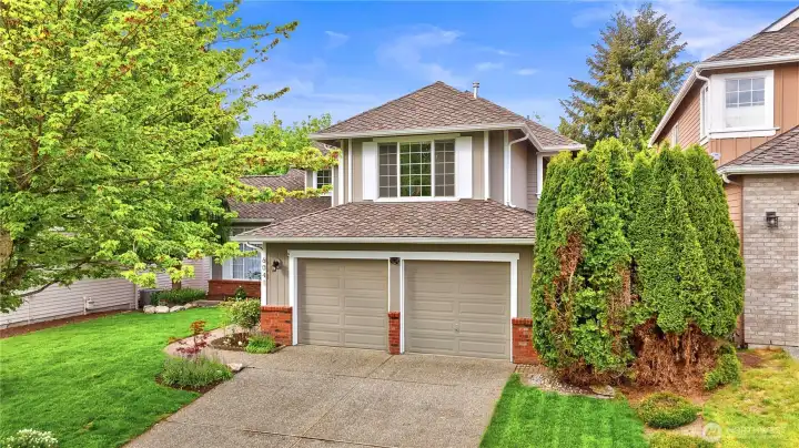 Driveway with 2-car garage