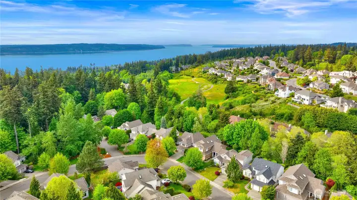 Situational view of the neighborhood with the golf course, Puget Sound and Whidbey Island on the back