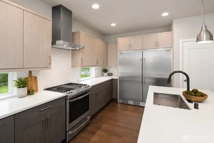 Virtually Staged Chef's Kitchen
