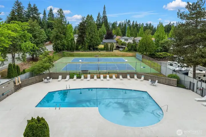 Community outdoor pool and tennis courts Community outdoor pool and tennis courts