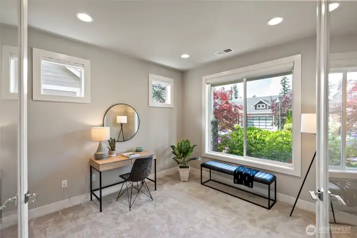 Office with large closet can convert to bedroom
