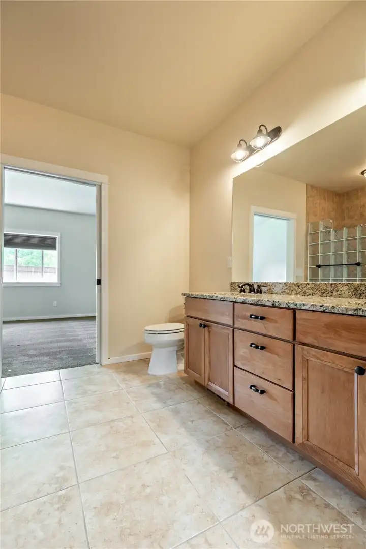 Primary bath