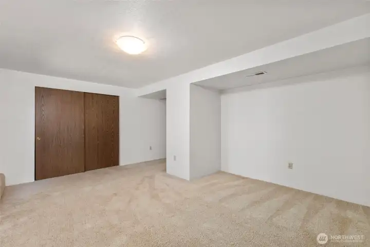 Another look at the bonus room downstairs. Another look at the bonus room downstairs.