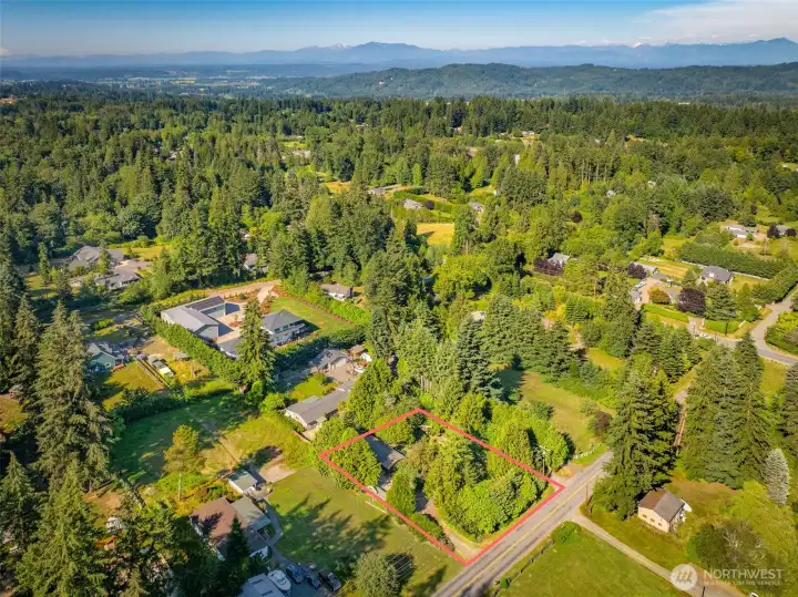 Half acre located between Snohomish and Woodinville