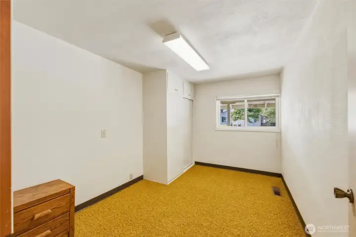 2nd Bedroom