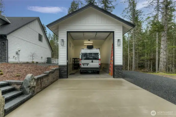 16'X32' insulated boat/rv garage