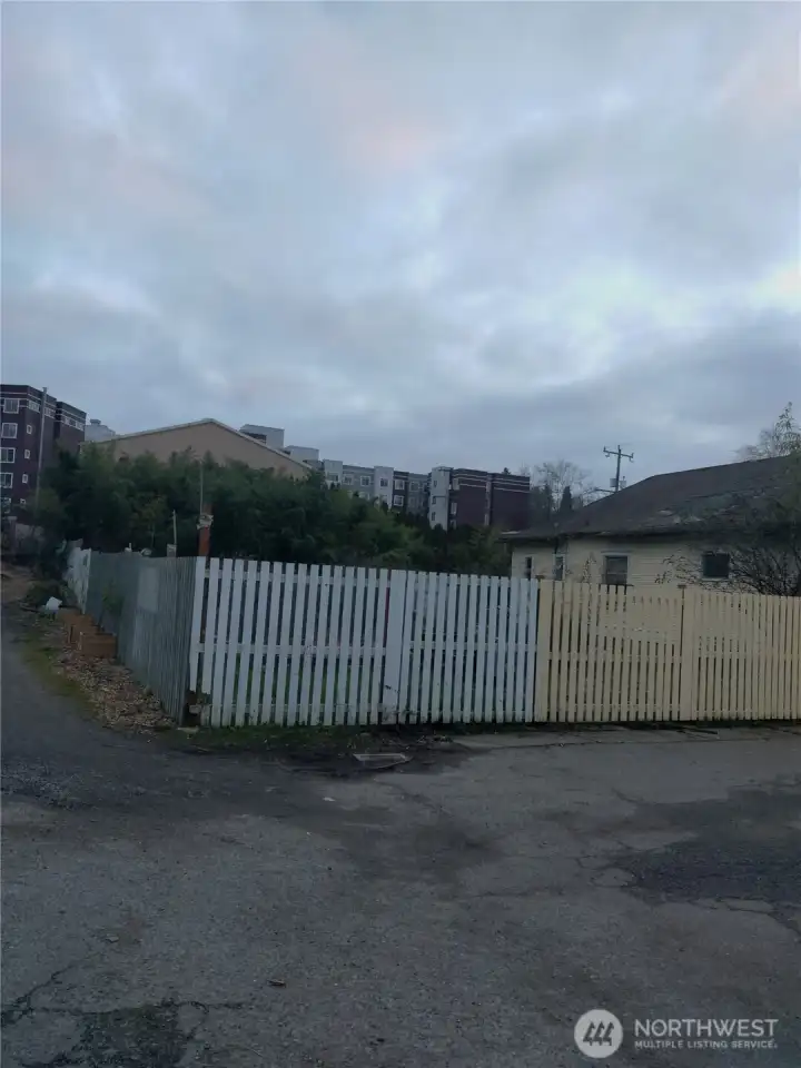 Three lots have fences.