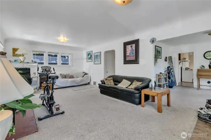 Great Room in Main Unit Great Room in Main Unit