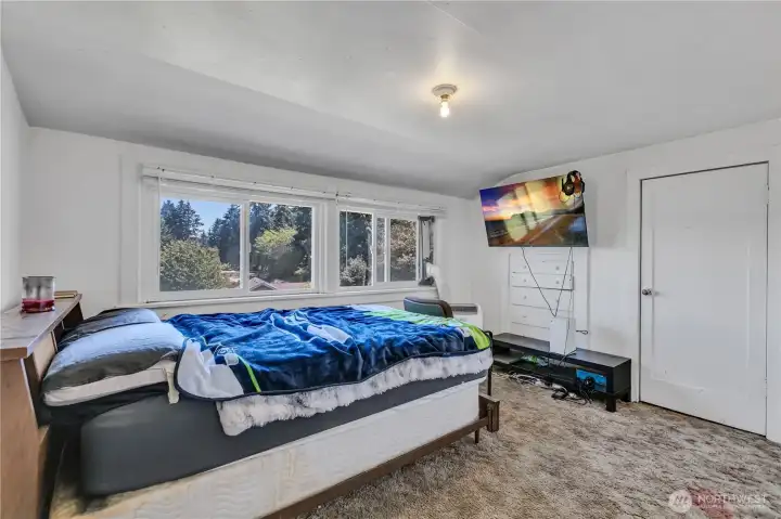 2nd floor bedroom 1 2nd floor bedroom 1