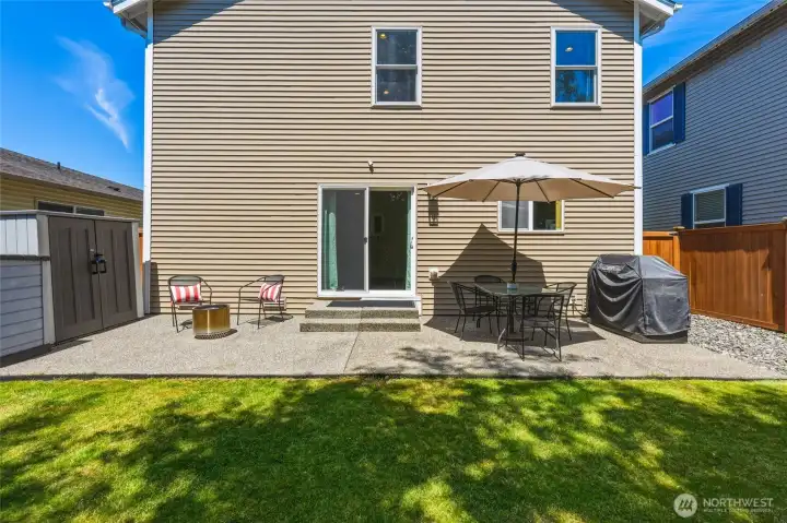 Large patio, also plumbed for gas out here for a bbq Large patio, also plumbed for gas out here for a bbq