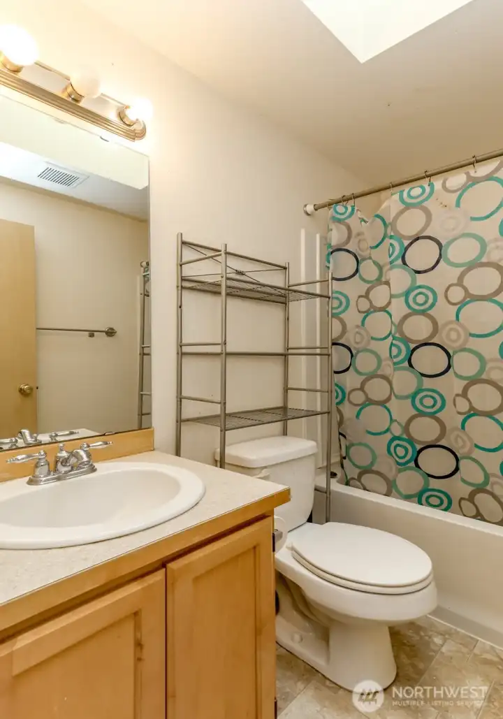 Upstairs full bathroom Upstairs full bathroom