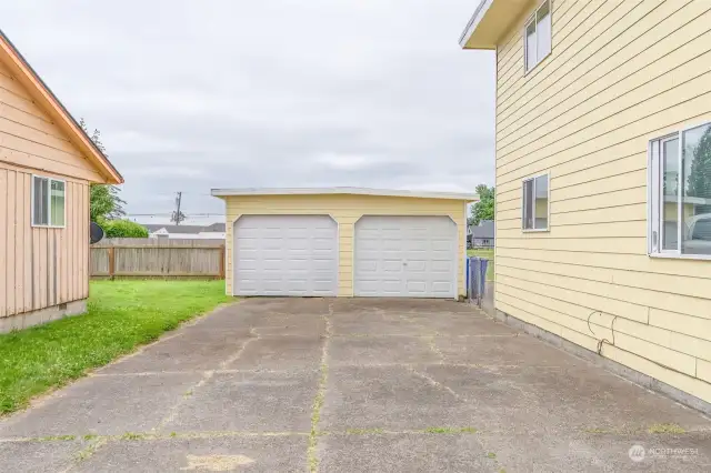 Off street parking and garages for each unit