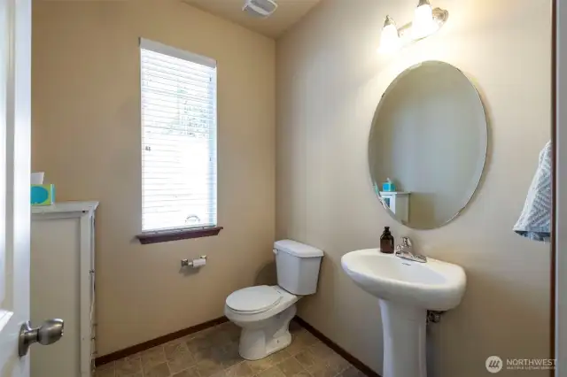1/2 bath powder room