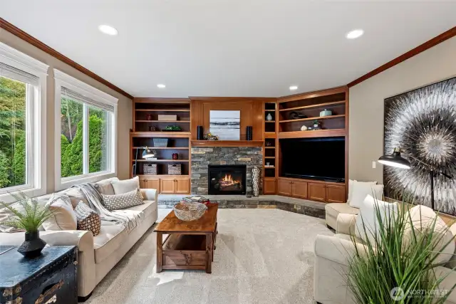 Great room with fire place.