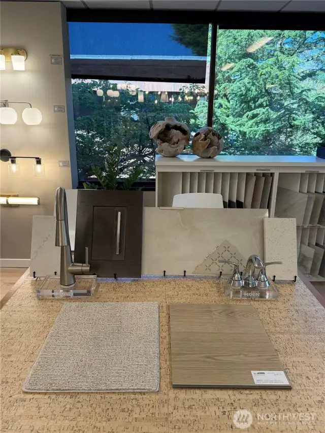 Homesite 61 Studio Selections