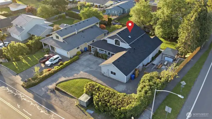 Large corner lot & loads of parking!