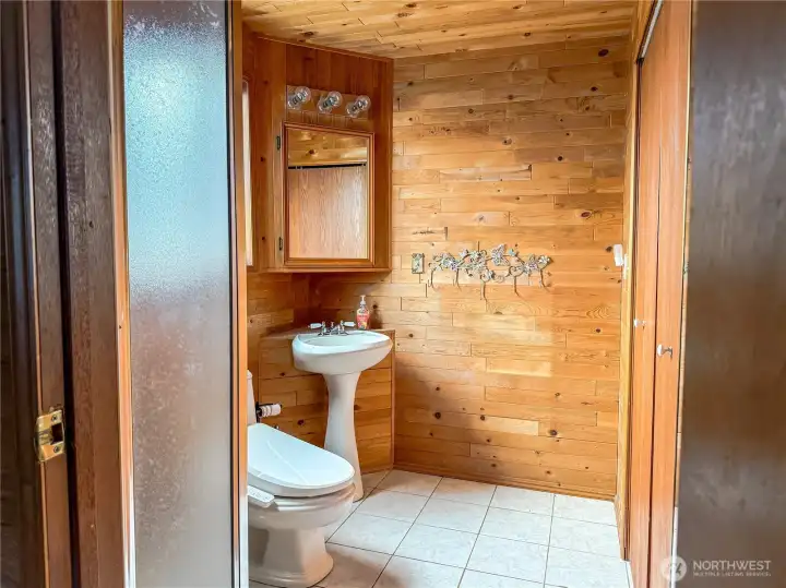 Main floor bathroom