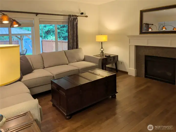 Living Rm w Fireplace Living Rm w Fireplace