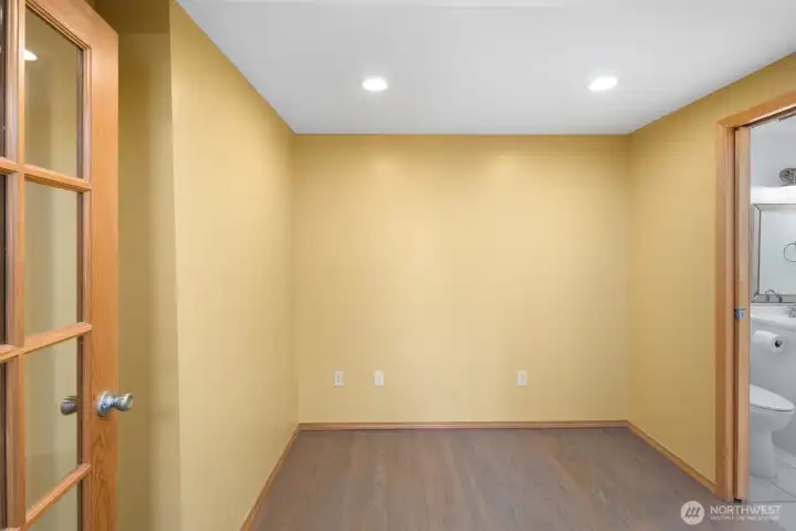 Office/flex room w/it's own 1/2 bath.