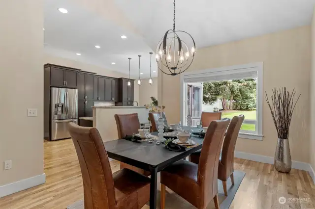 Spacious, light filled Dining room!