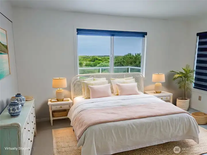 VITUALLY STAGED - FURNITURE NOT INCLUDED