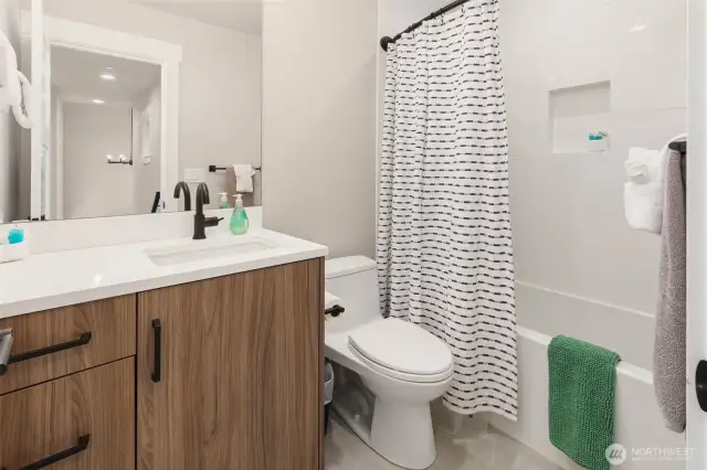 Full bath on upper level.