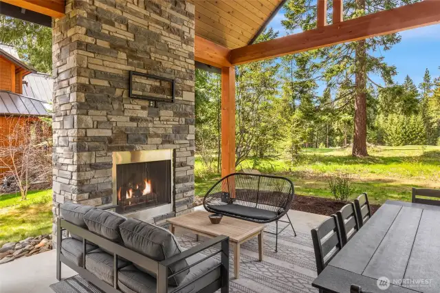 Perfect for entertaining, the patio is an extension of the living space. Gas fireplace, tv, and lounge + dining areas.