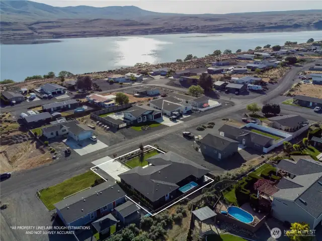 Aerial view of home facing Columbia River.