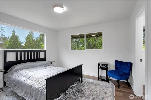 Upper Level Main Bedroom