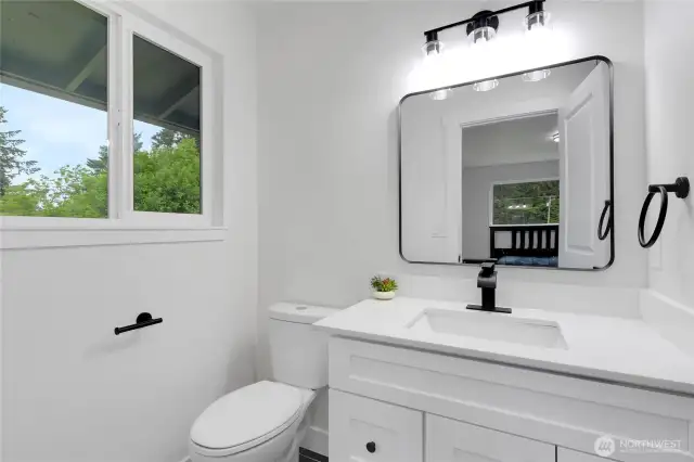 Upper Level Main bathroom