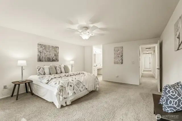 King sized primary suite