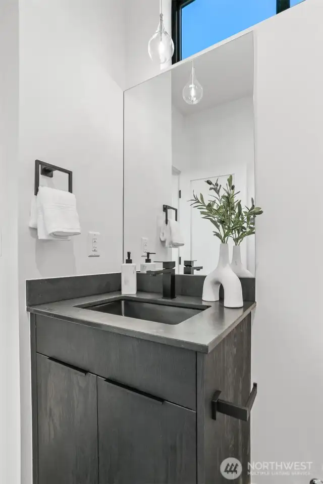 Main Living Level Bath