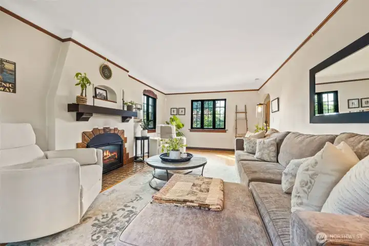 Plenty of natural sunlight bursting through gorgeous Andersen windows.