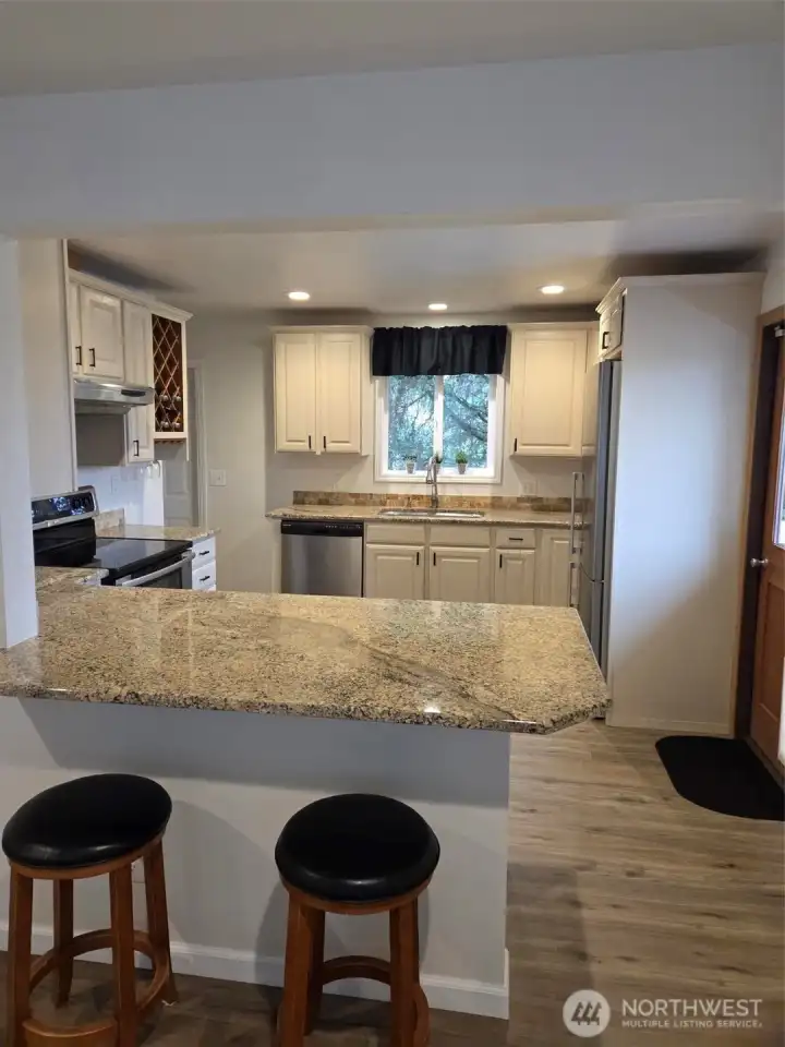 Granite counter tops.