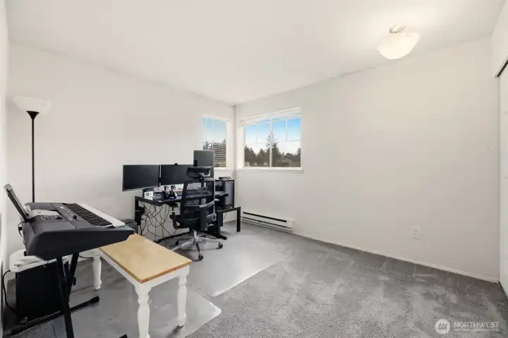 2nd bedroom.