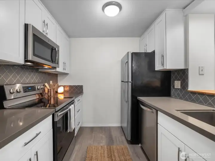 All Appliances Stay!
